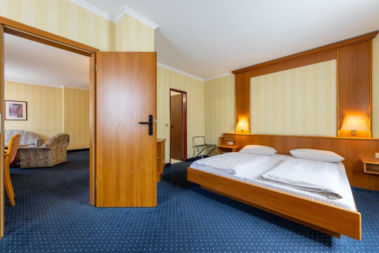 Trip Inn Hotel Frankfurt Airport روزلسهايم المظهر الخارجي الصورة
