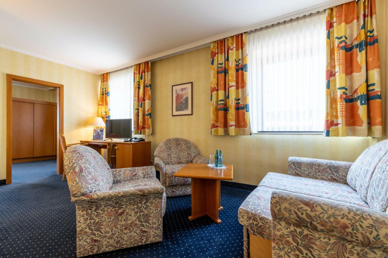 Trip Inn Hotel Frankfurt Airport روزلسهايم المظهر الخارجي الصورة